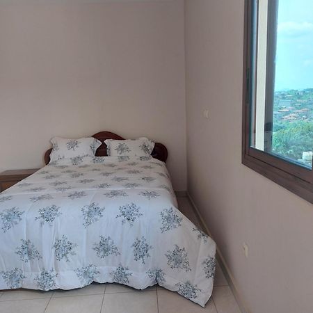 Residence Beau-Lieu Yaoundé Esterno foto